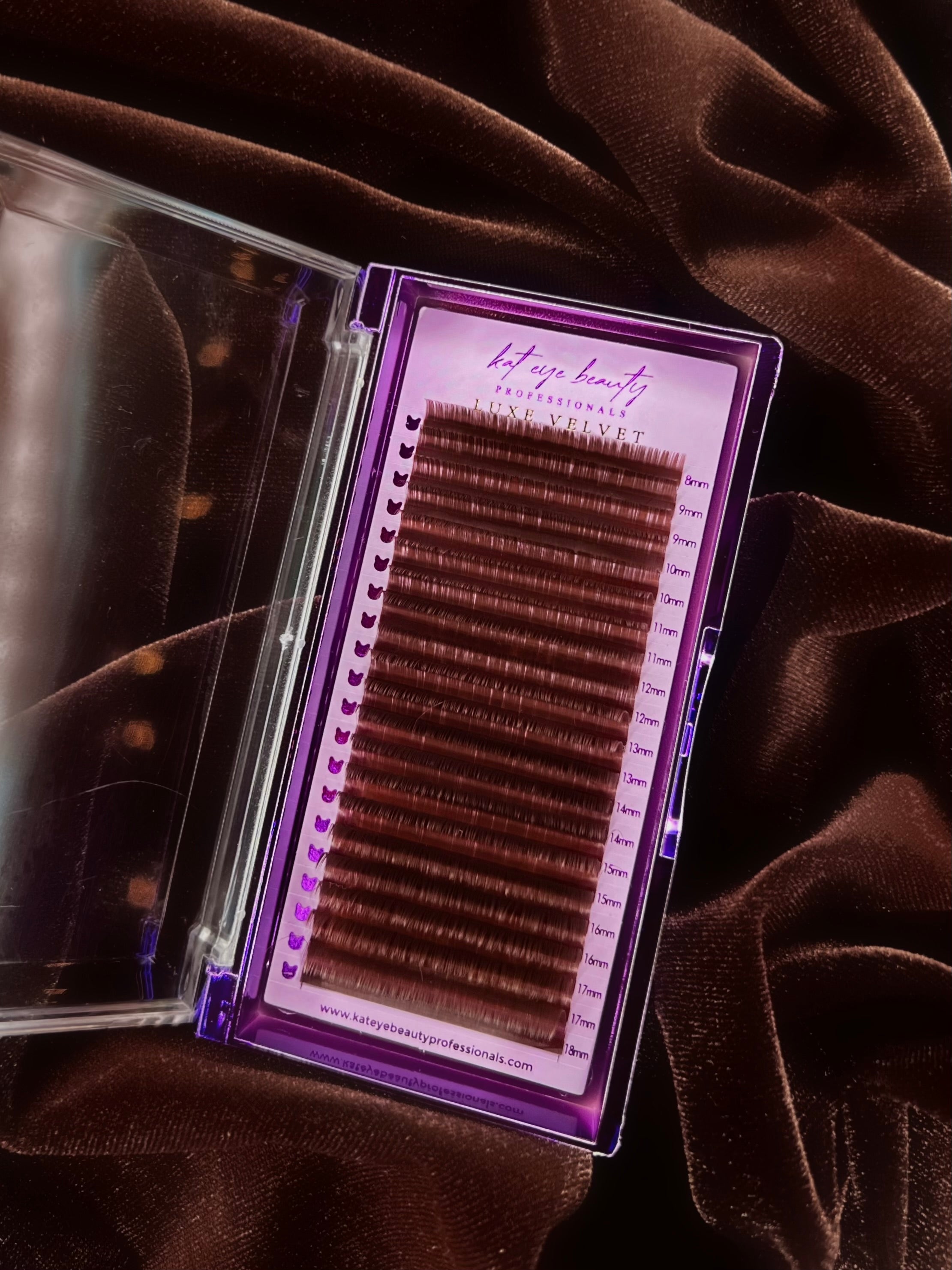 Extensiones de pestañas Luxe Velvet - Marrón chocolate - Largos variados